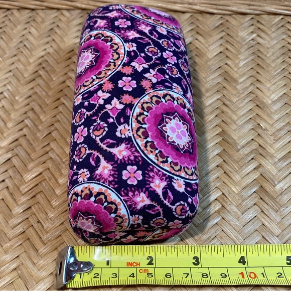 Vera Bradley | Raspberry Medallion Sunglasses Case - Picture 12 of 13